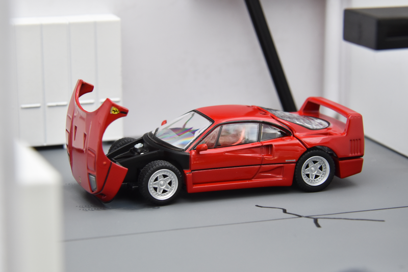 Illustration for article titled The Mona Lisa: Tomica Limited Vintage F40 /// Ferrari Friday